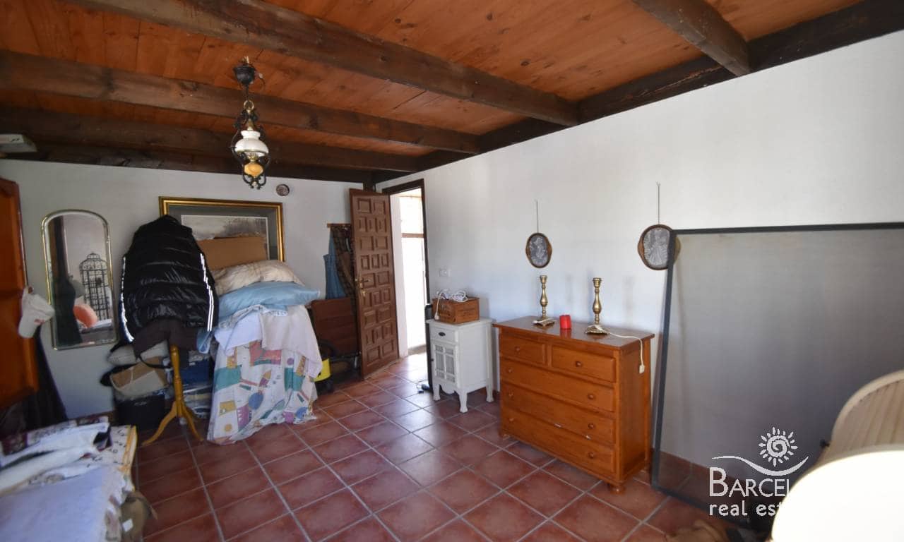 3 makuuhuone Maalaistalo myytävänä paikassa Dolores mukana uima-altaan 
autotalli - 210 000 € (Ref: 9598275)