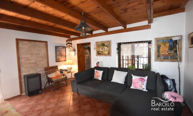 3 makuuhuone Maalaistalo myytävänä paikassa Dolores mukana uima-altaan 
autotalli - 210 000 € (Ref: 9598275)