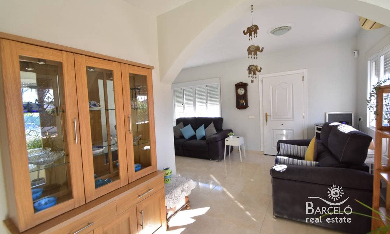 3 chambre Villa/Maison à vendre à Ciudad Quesada avec piscine garage - 375 000 € (Ref: 9598276)