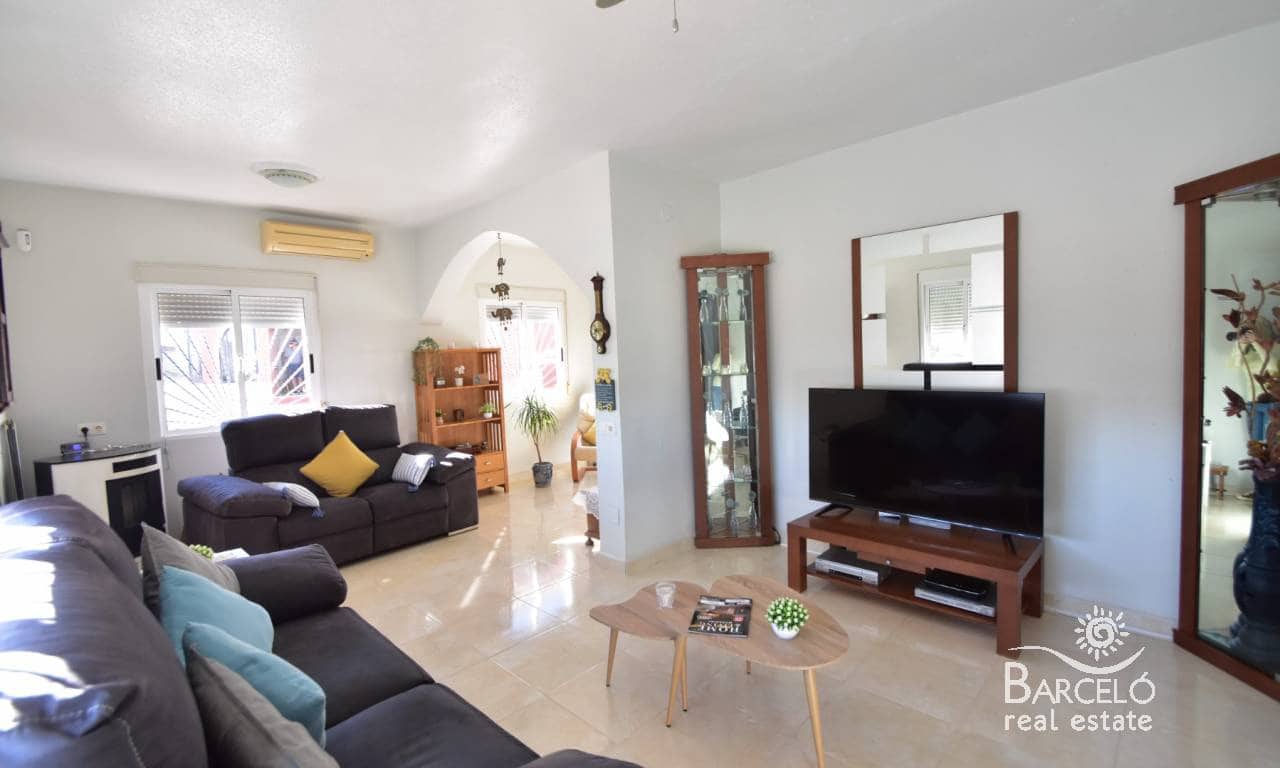 3 chambre Villa/Maison à vendre à Ciudad Quesada avec piscine garage - 375 000 € (Ref: 9598276)
