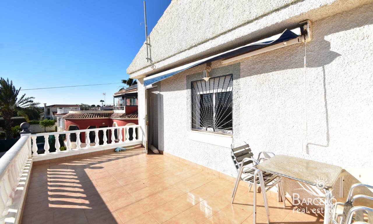 3 chambre Villa/Maison à vendre à Ciudad Quesada avec piscine garage - 375 000 € (Ref: 9598276)