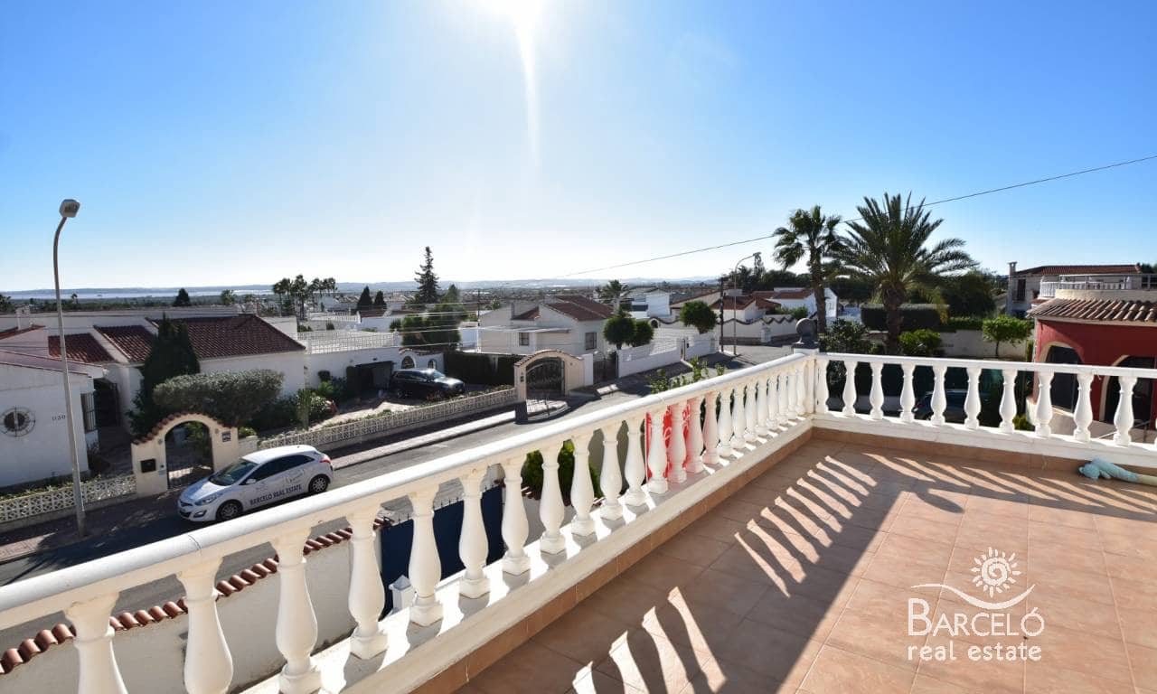 3 chambre Villa/Maison à vendre à Ciudad Quesada avec piscine garage - 375 000 € (Ref: 9598276)