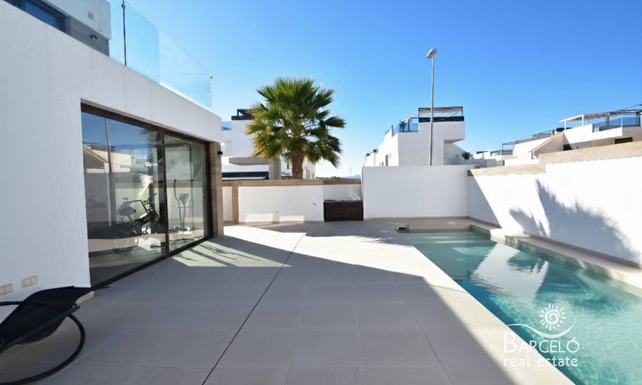 3 sovrum Villa till salu i Benijofar med pool garage - 440 000 € (Ref: 9614118)