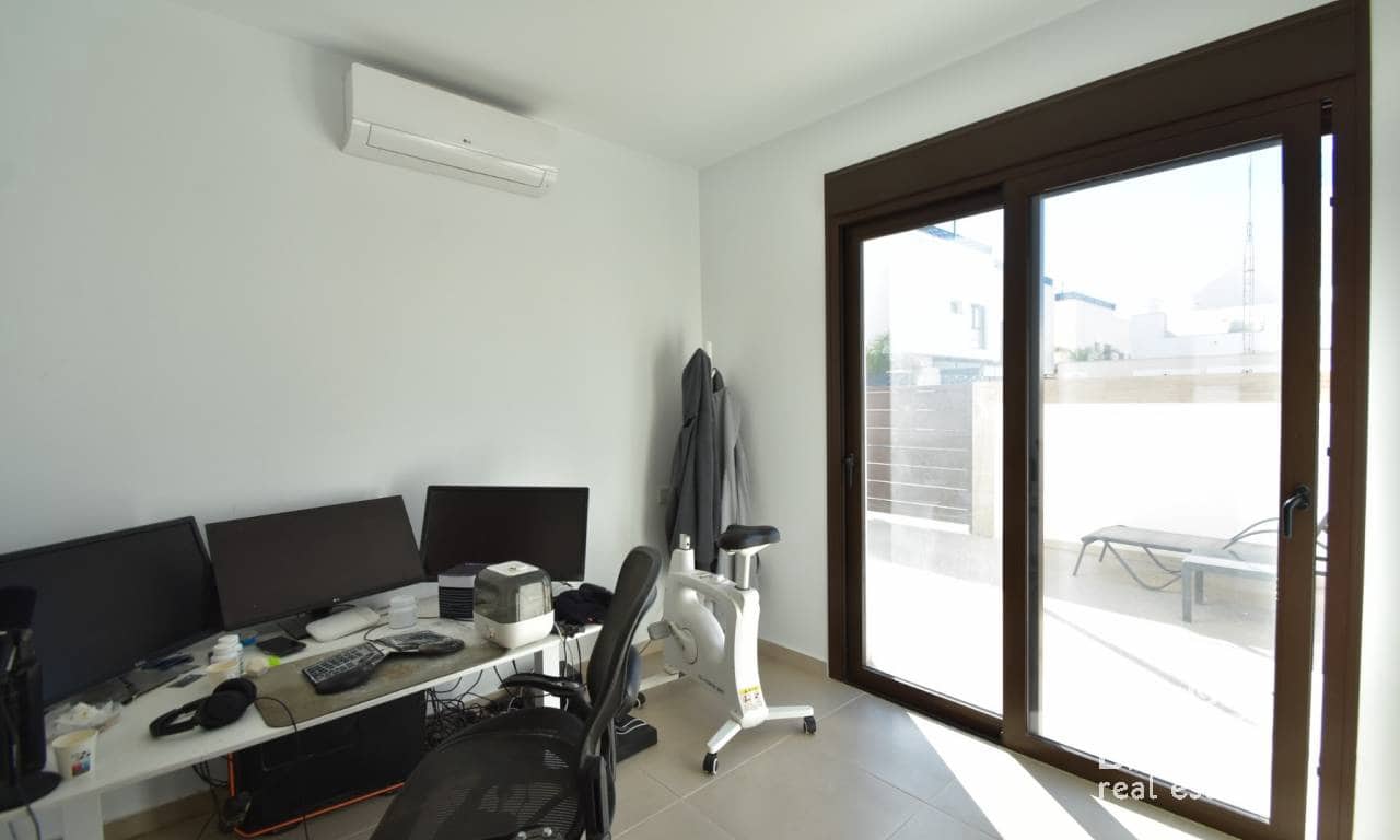 3 sovrum Villa till salu i Benijofar med pool garage - 440 000 € (Ref: 9614118)