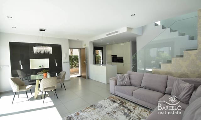 3 soverom Villa til salgs i Pueblo Bravo, Rojales med svømmebasseng garasje - € 459 000 (Ref: 9626398)