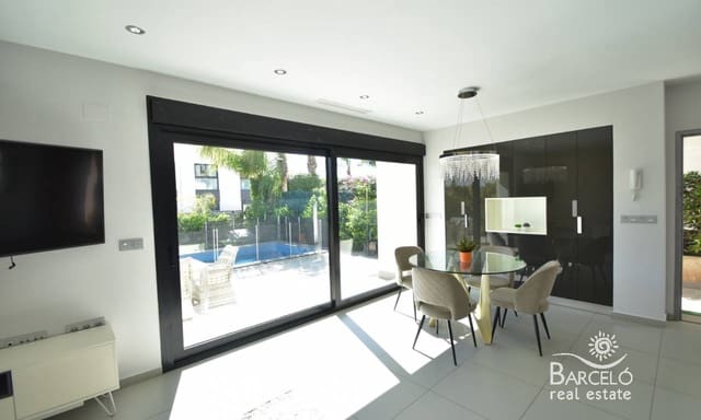 3 soverom Villa til salgs i Pueblo Bravo, Rojales med svømmebasseng garasje - € 459 000 (Ref: 9626398)