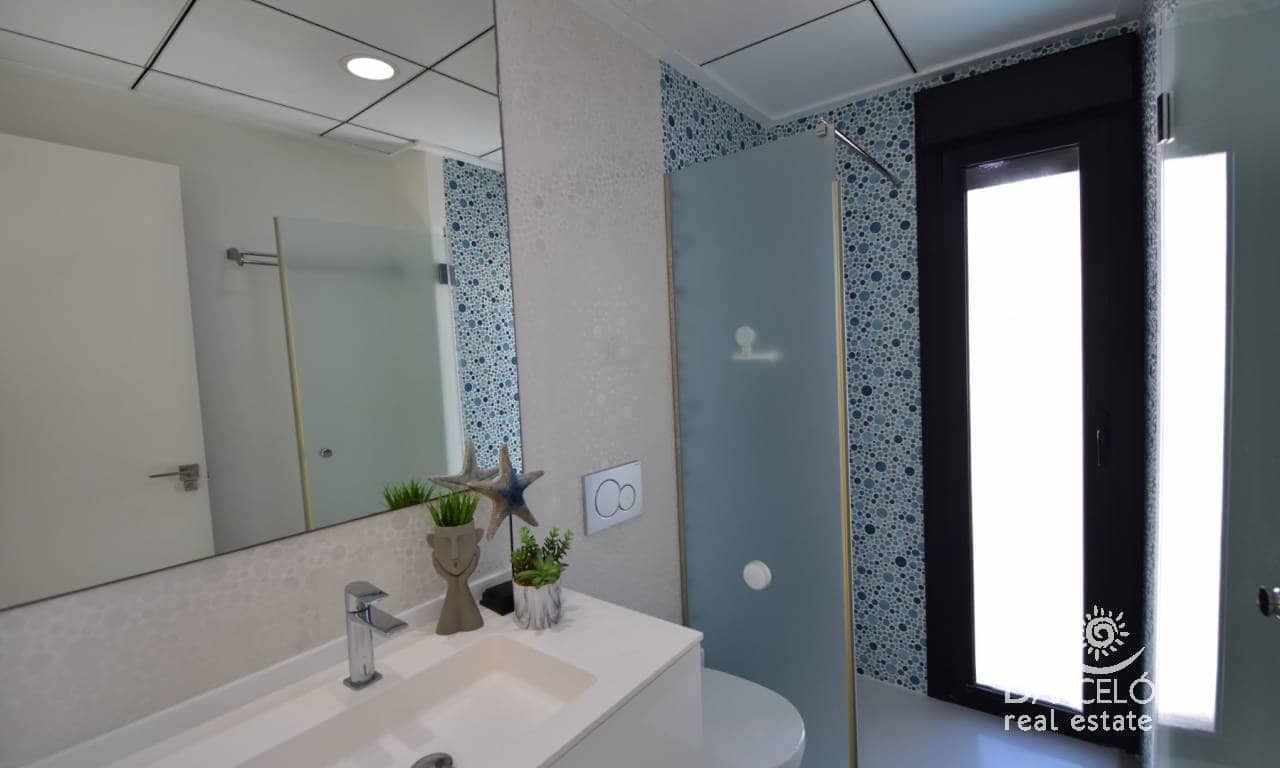 3 soverom Villa til salgs i Pueblo Bravo med svømmebasseng garasje - € 459 000 (Ref: 9626398)