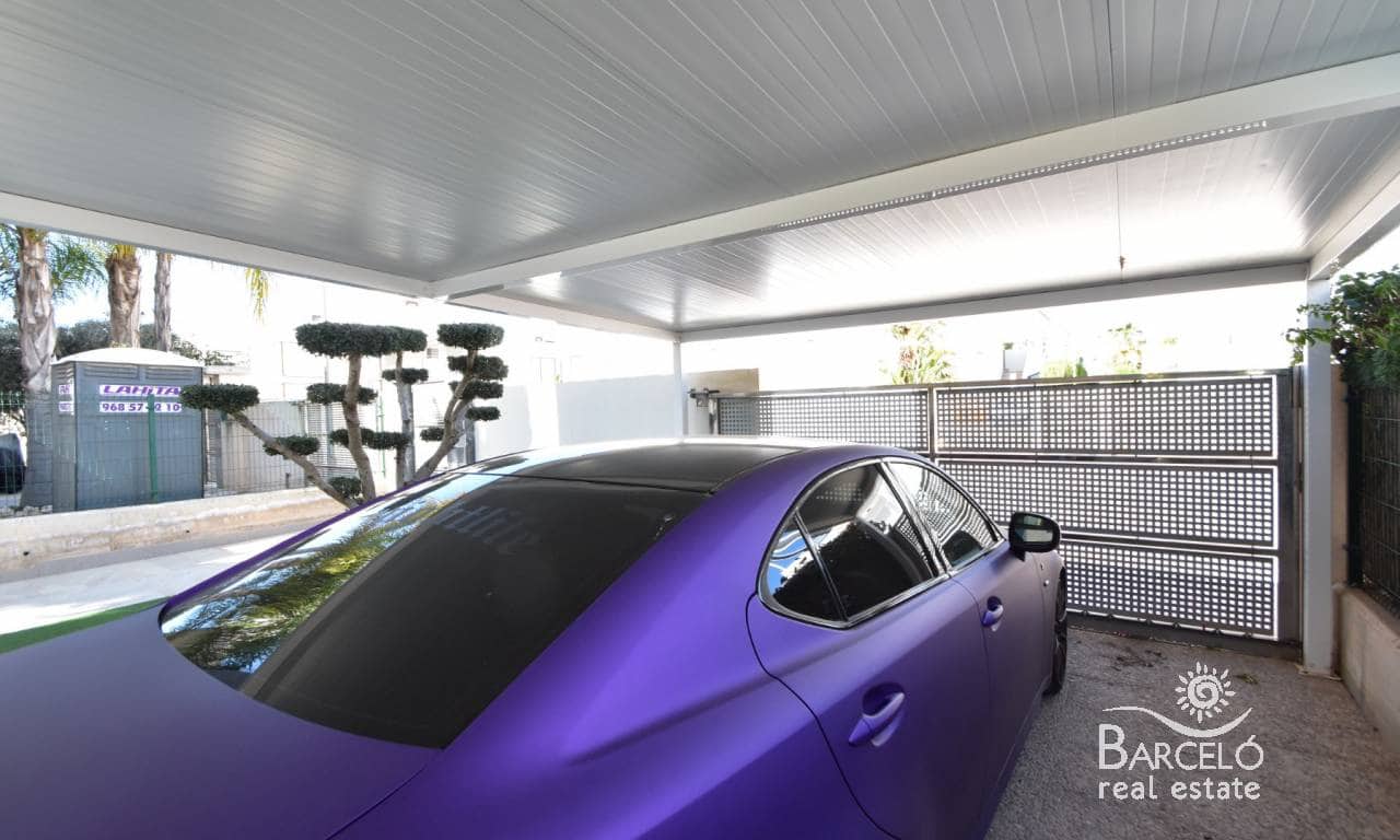 3 soverom Villa til salgs i Pueblo Bravo med svømmebasseng garasje - € 459 000 (Ref: 9626398)