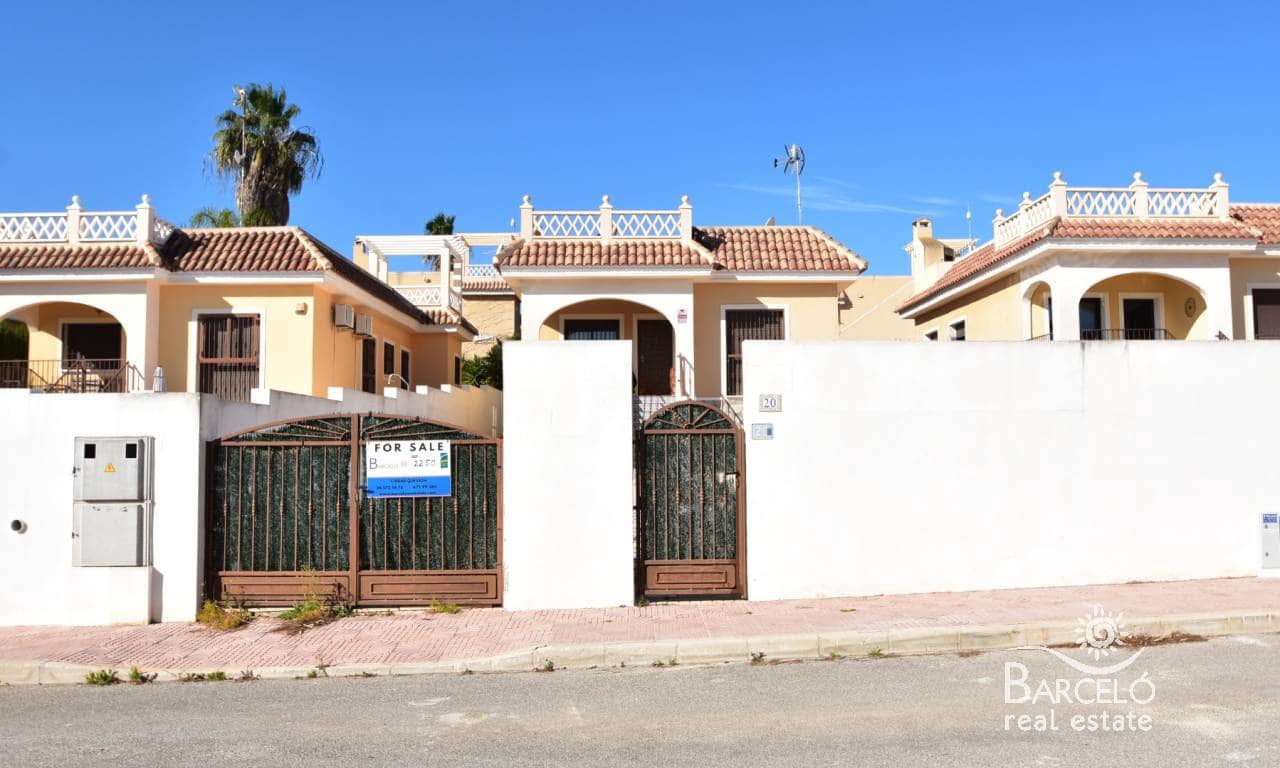 3 chambre Villa/Maison à vendre à Ciudad Quesada avec piscine garage - 370 000 € (Ref: 9632838)