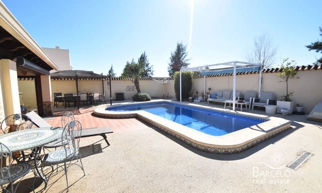 3 Zimmer Villa zu verkaufen in Formentera del Segura mit Pool Garage - 397.500 € (Ref: 9694296)