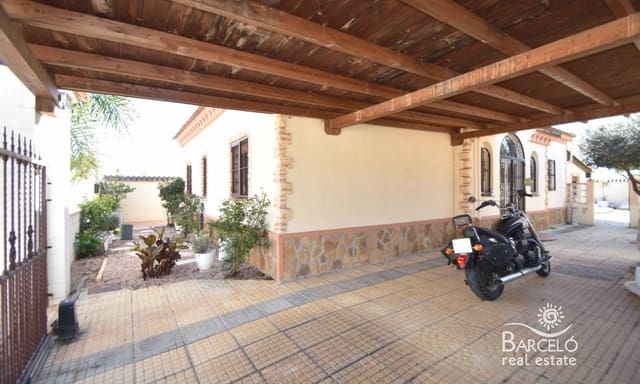 3 Zimmer Villa zu verkaufen in Formentera del Segura mit Pool Garage - 397.500 € (Ref: 9694296)