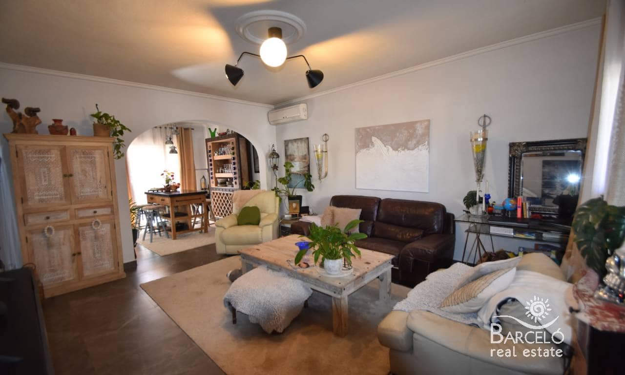 2 bedroom Villa for sale in Dona Pepa with pool garage - € 250,000 (Ref: 9739294)