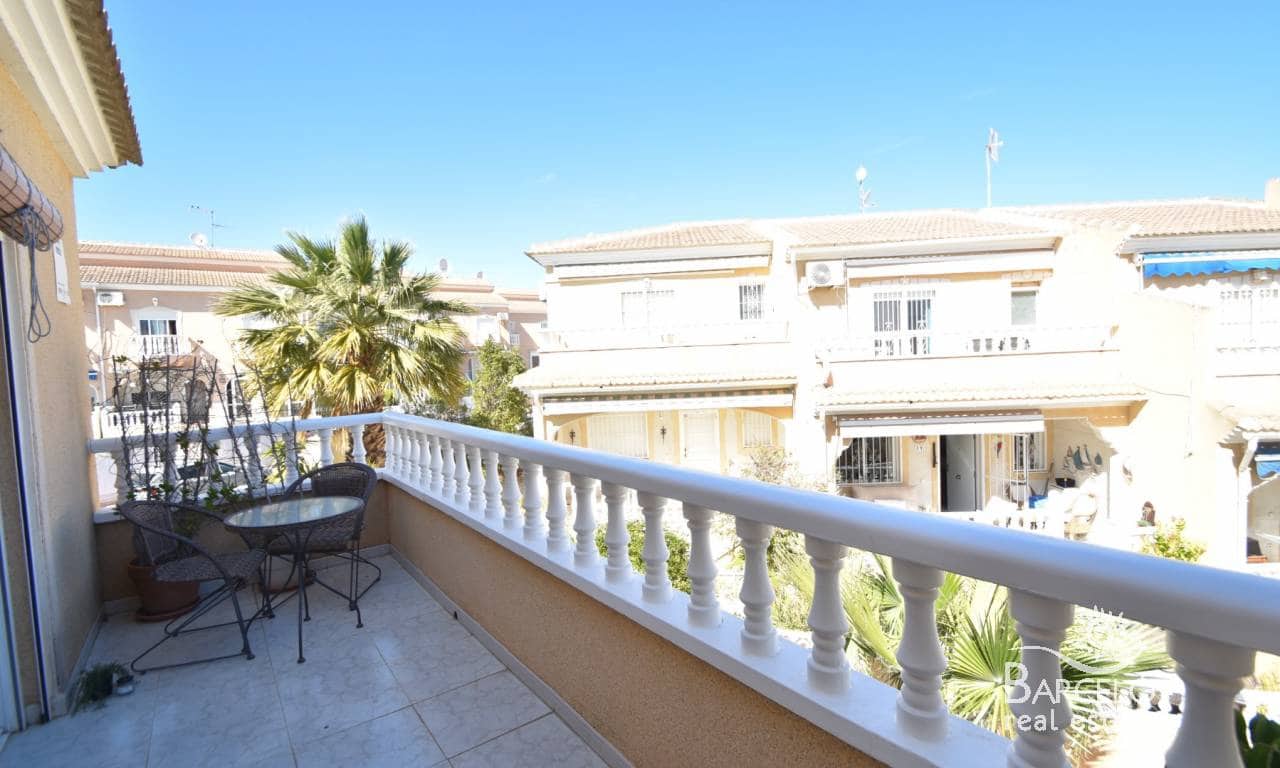 2 bedroom Villa for sale in Dona Pepa with pool garage - € 250,000 (Ref: 9739294)