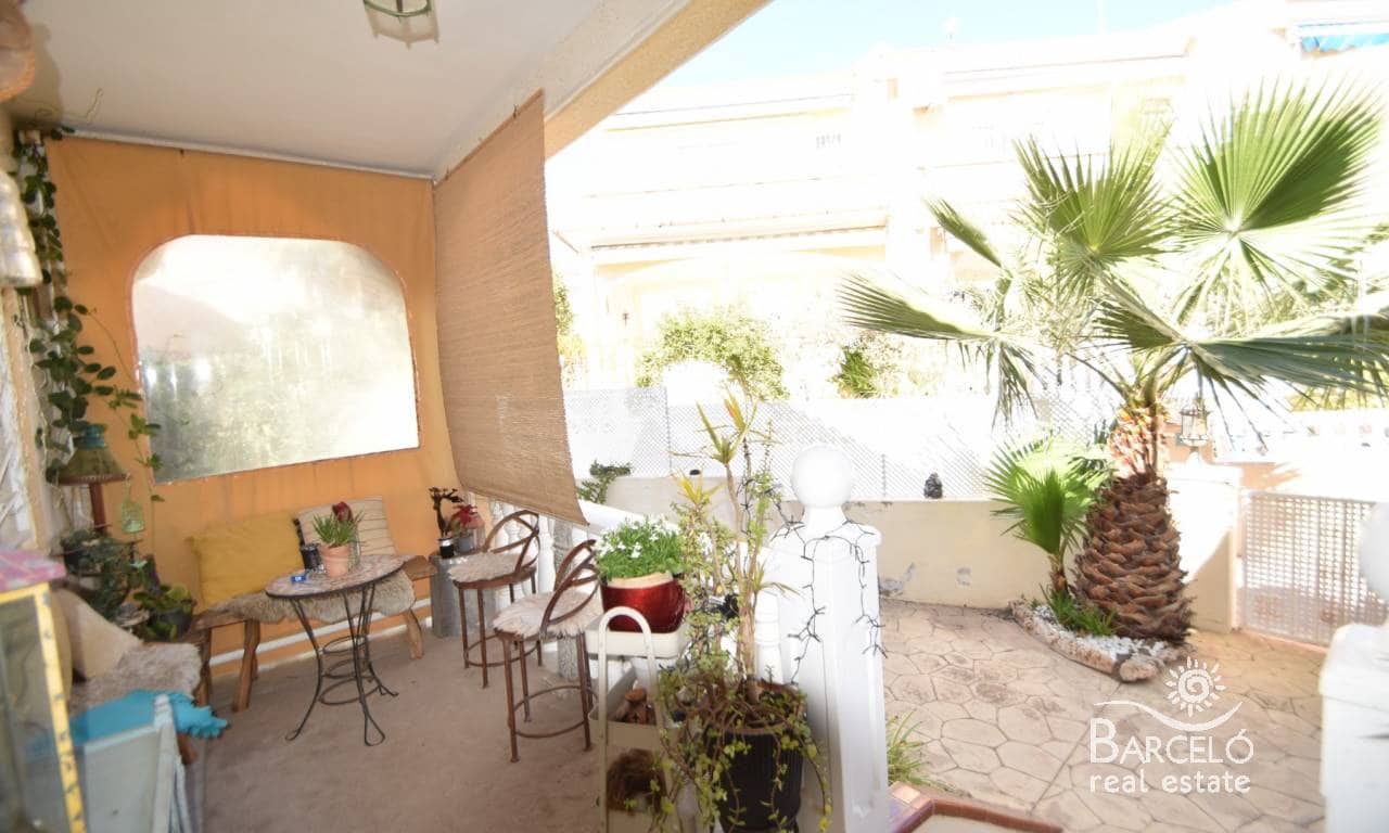 2 bedroom Villa for sale in Dona Pepa with pool garage - € 250,000 (Ref: 9739294)