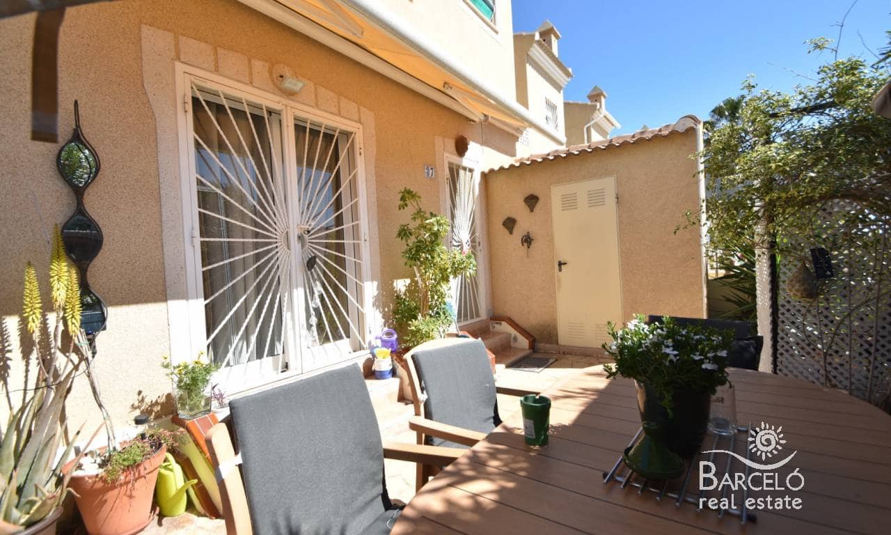 2 bedroom Villa for sale in Dona Pepa with pool garage - € 250,000 (Ref: 9739294)