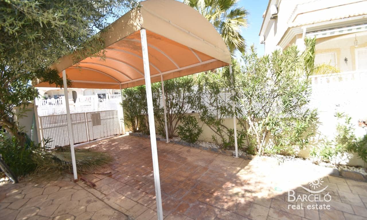 2 bedroom Villa for sale in Dona Pepa with pool garage - € 250,000 (Ref: 9739294)