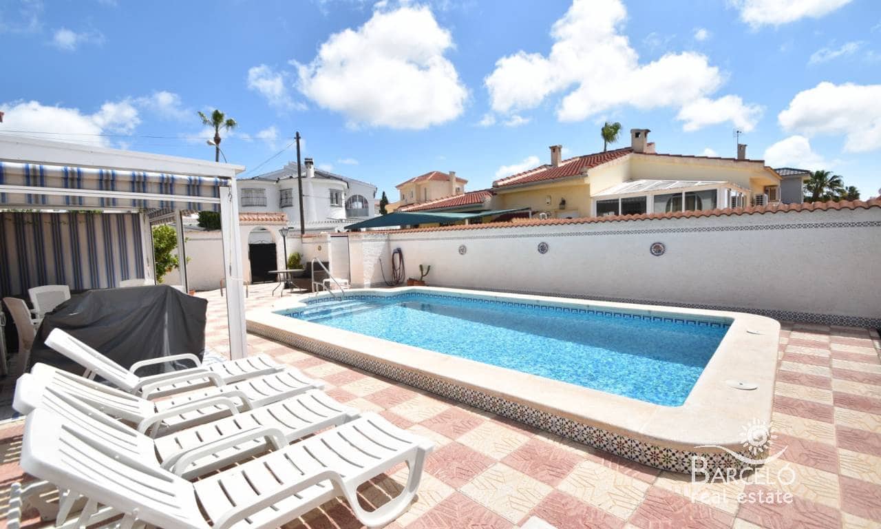 3 camera da letto Villa in vendita in Ciudad Quesada con piscina garage - 365.000 € (Rif: 9805281)