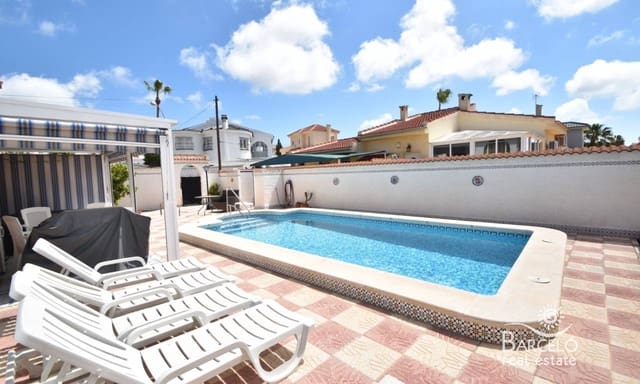 3 camera da letto Villa in vendita in Ciudad Quesada, Rojales con piscina garage - 365.000 € (Rif: 9805281)