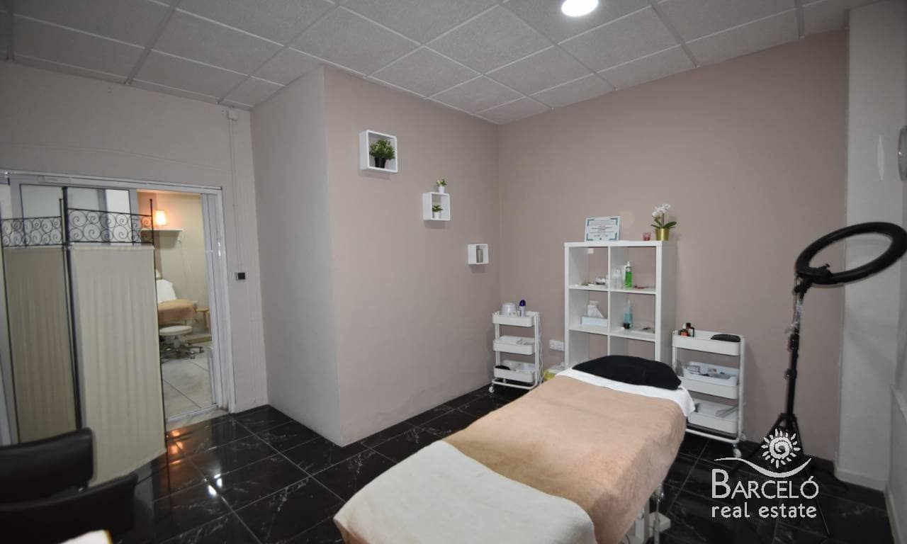 Komercyjne na sprzedaż w Ciudad Quesada - 199 000 € (Ref: 9810425)