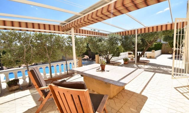 4 sypialnia Willa na sprzedaż w Ciudad Quesada, Rojales z basenem garażem - 549 950 € (Ref: 9821228)