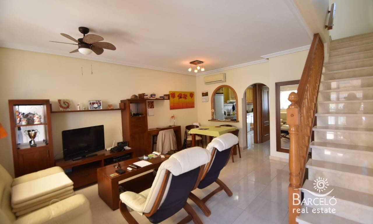 2 slaapkamer Huis te koop in Villamartin met zwembad garage - € 199.950 (Ref: 9867897)