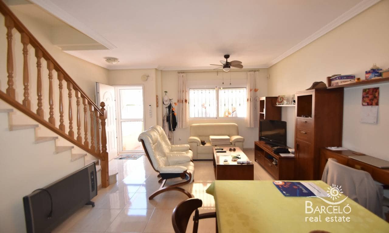 2 slaapkamer Huis te koop in Villamartin met zwembad garage - € 199.950 (Ref: 9867897)