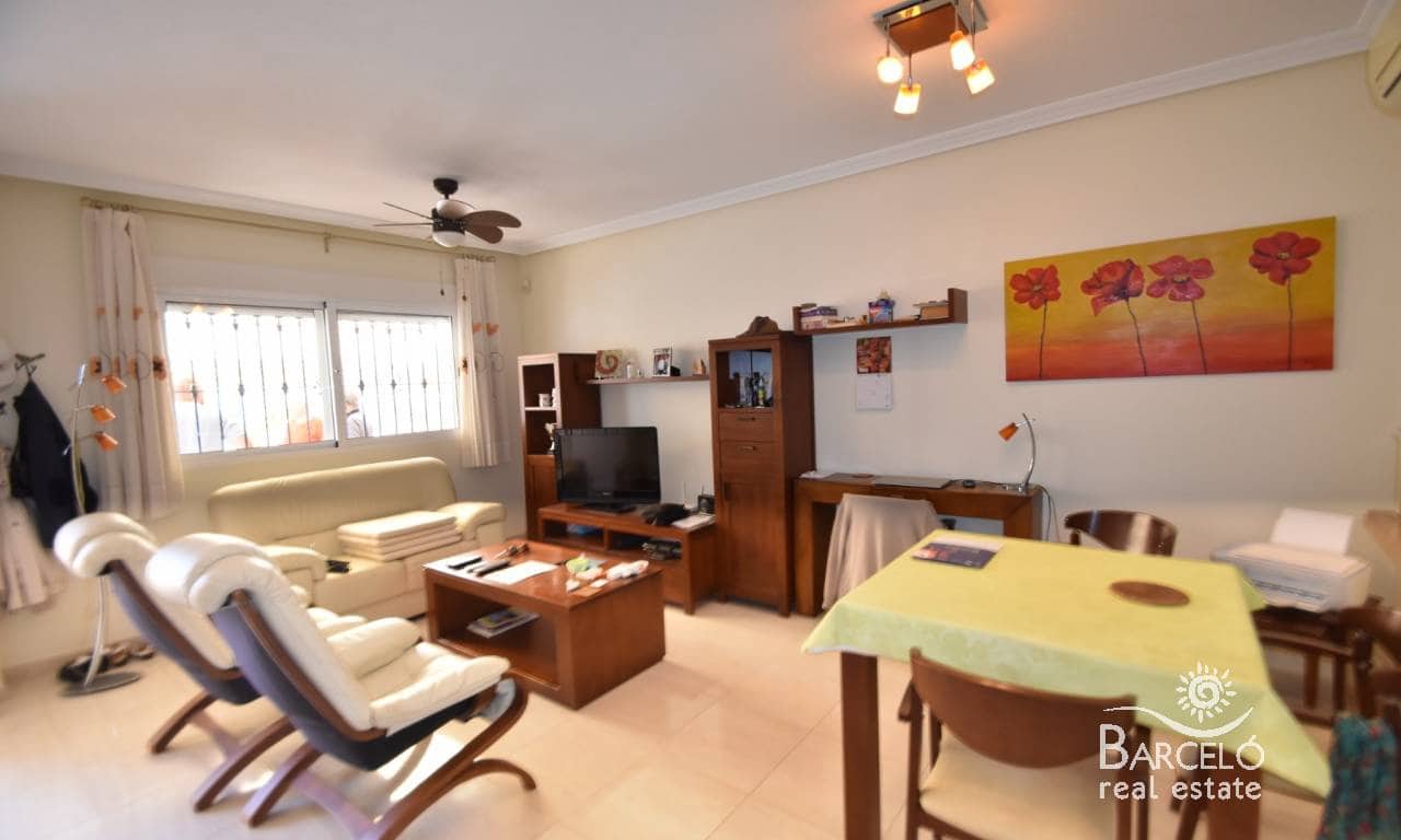 2 slaapkamer Huis te koop in Villamartin met zwembad garage - € 199.950 (Ref: 9867897)
