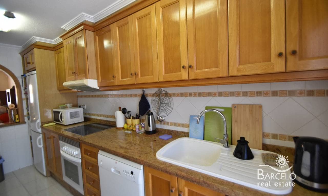 2 slaapkamer Huis te koop in Villamartin met zwembad garage - € 199.950 (Ref: 9867897)