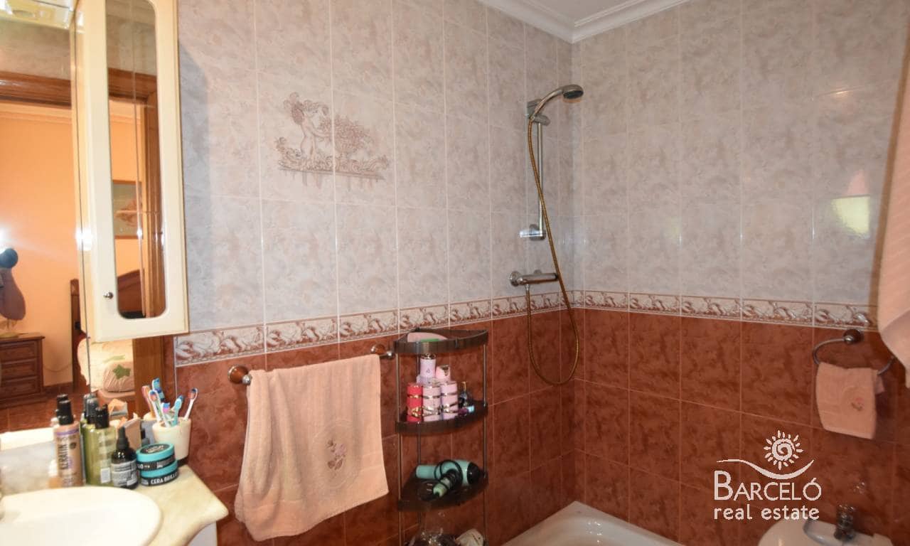 3 sovrum Lägenhet till salu i Heredades med garage - 165 000 € (Ref: 9874240)