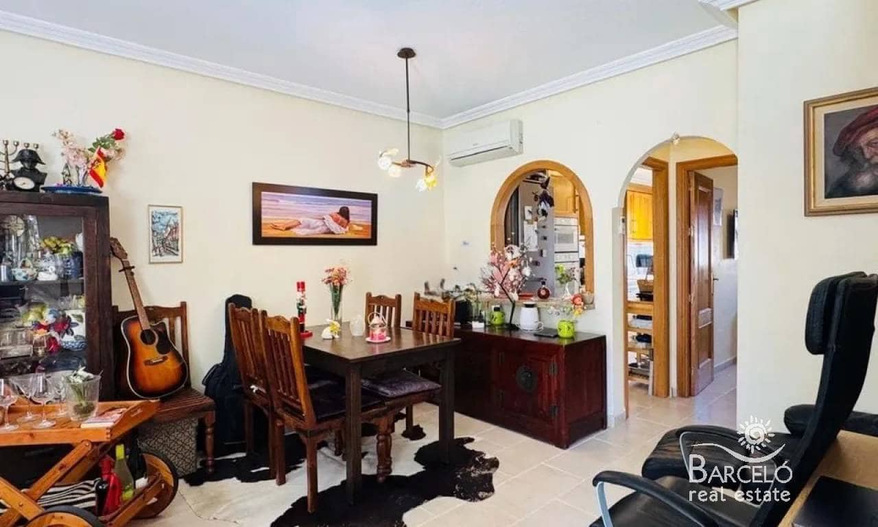 2 slaapkamer Huis te koop in Villamartin met zwembad garage - € 215.000 (Ref: 9883608)