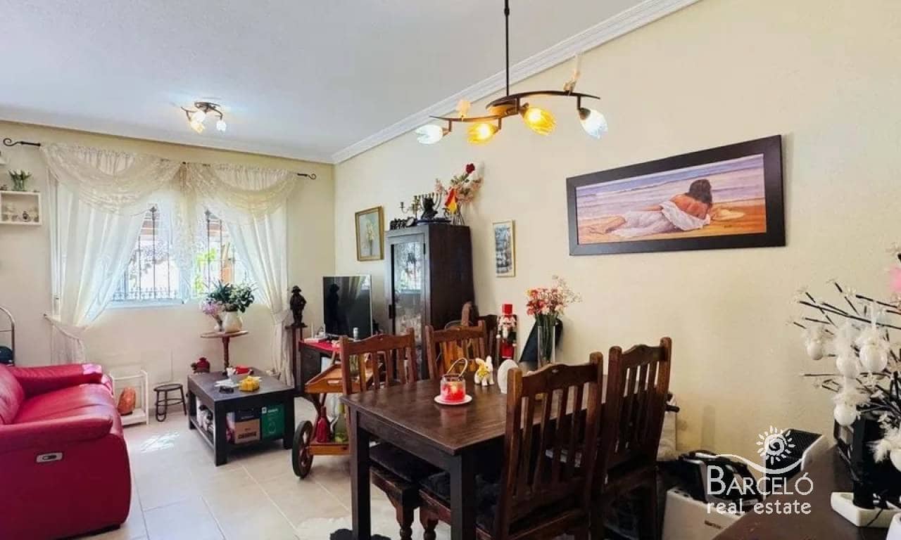 2 slaapkamer Huis te koop in Villamartin met zwembad garage - € 215.000 (Ref: 9883608)