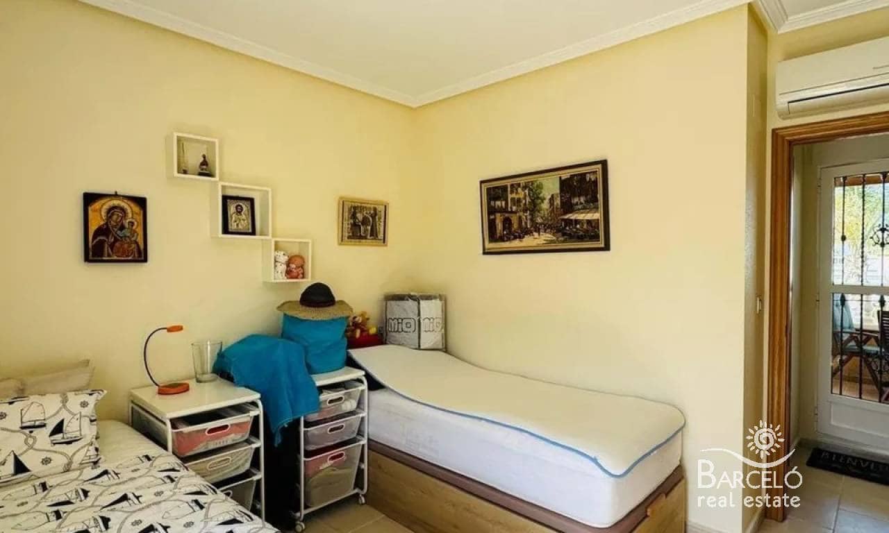 2 slaapkamer Huis te koop in Villamartin met zwembad garage - € 215.000 (Ref: 9883608)