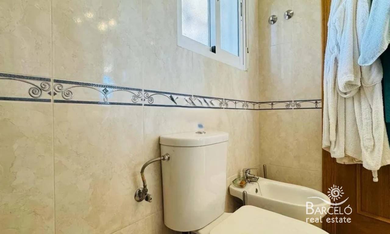 2 slaapkamer Huis te koop in Villamartin met zwembad garage - € 215.000 (Ref: 9883608)