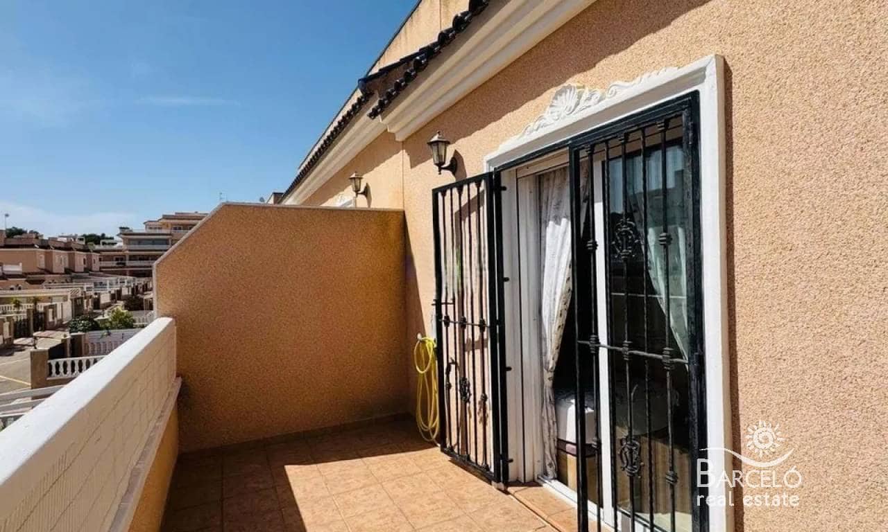 2 slaapkamer Huis te koop in Villamartin met zwembad garage - € 215.000 (Ref: 9883608)