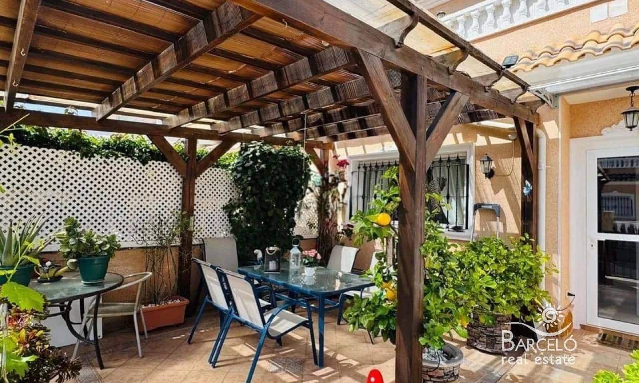 2 slaapkamer Huis te koop in Villamartin met zwembad garage - € 215.000 (Ref: 9883608)