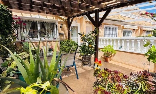 2 slaapkamer Huis te koop in Villamartin, Orihuela met zwembad garage - € 215.000 (Ref: 9883608)