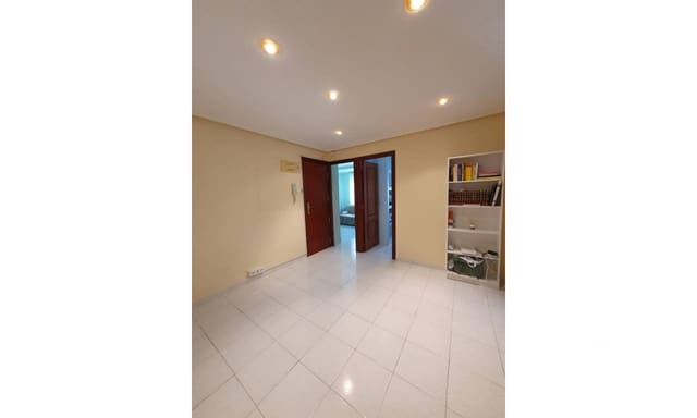 3 bedroom Apartment for sale in Centro, Elche / Elx - € 93,000 (Ref: 9965739)