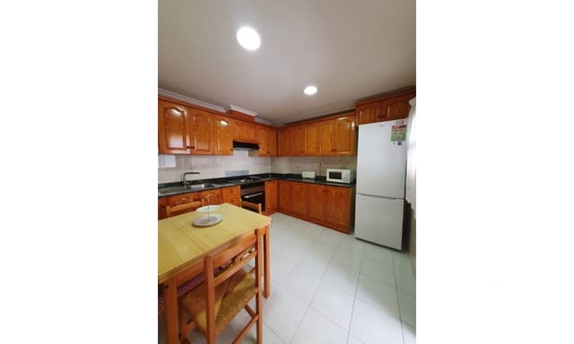 3 bedroom Apartment for sale in Centro, Elche / Elx - € 93,000 (Ref: 9965739)