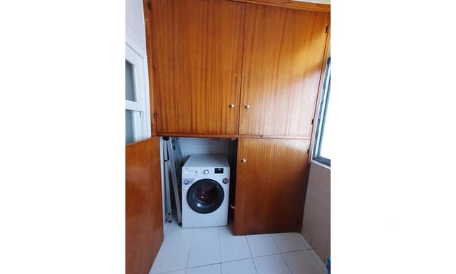 3 bedroom Apartment for sale in Centro, Elche / Elx - € 93,000 (Ref: 9965739)