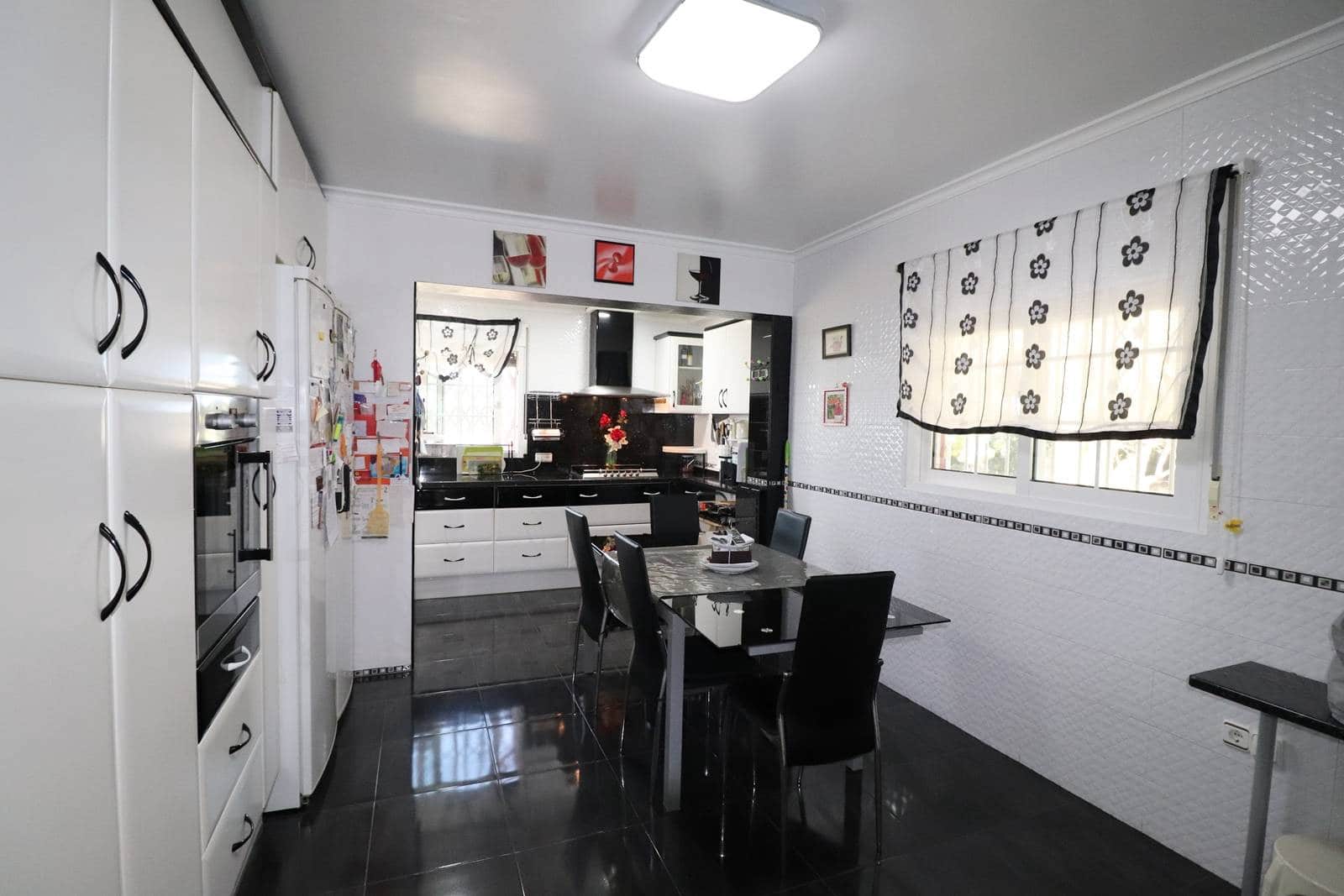 5 sovrum Villa till salu i Els Poblets - 850 000 € (Ref: 9251813)