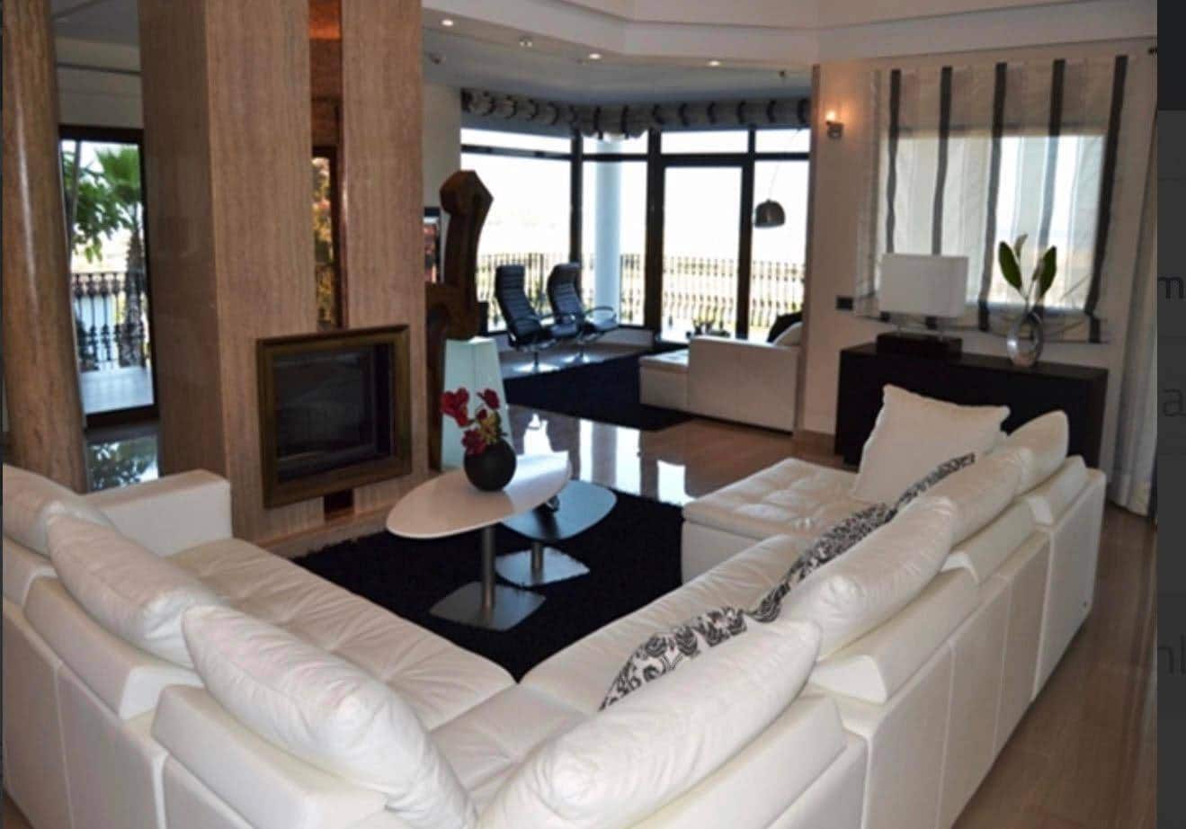 5 bedroom Villa for sale in Denia - € 1,900,000 (Ref: 9251819)