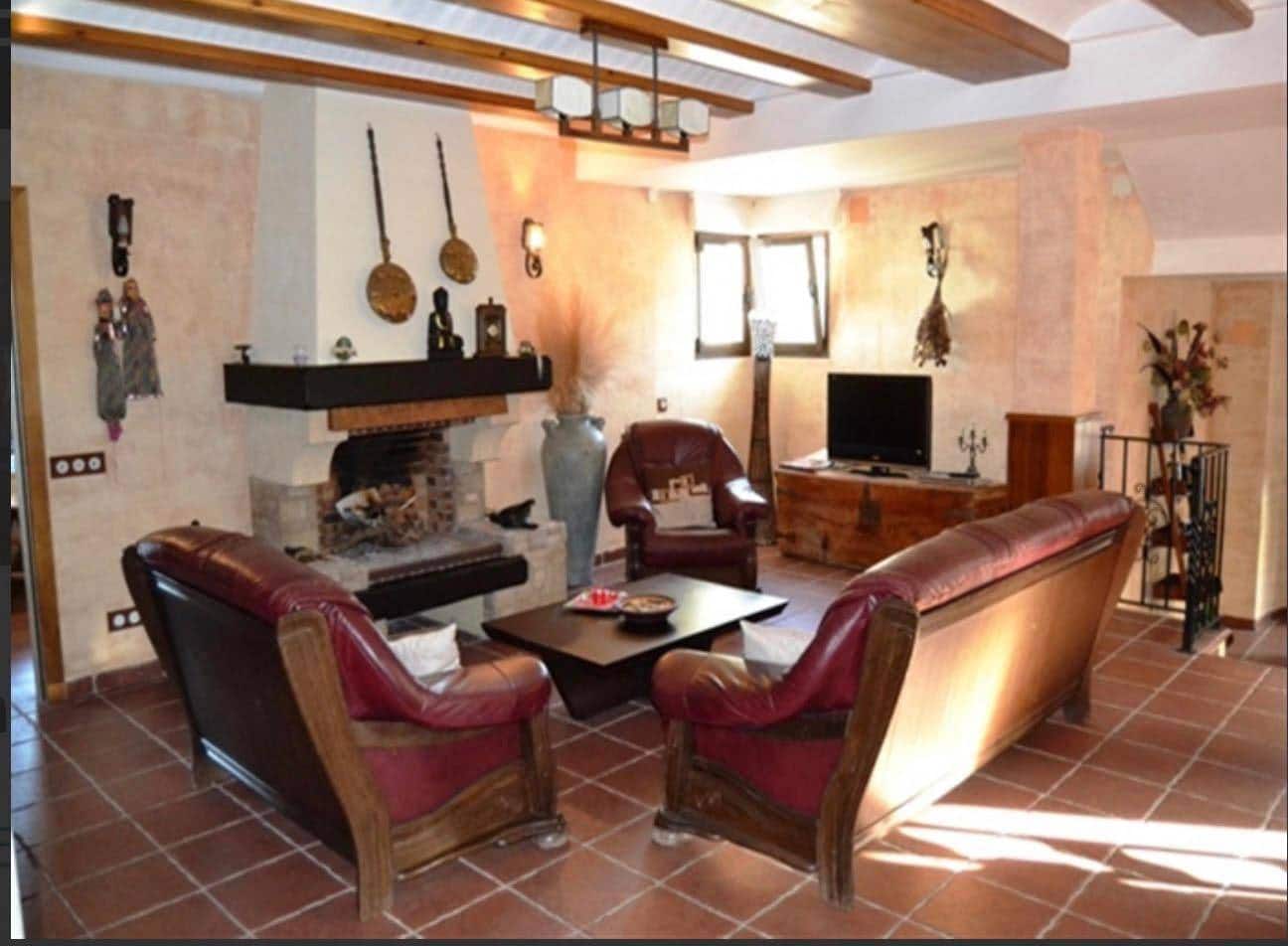5 bedroom Villa for sale in Denia - € 1,900,000 (Ref: 9251819)