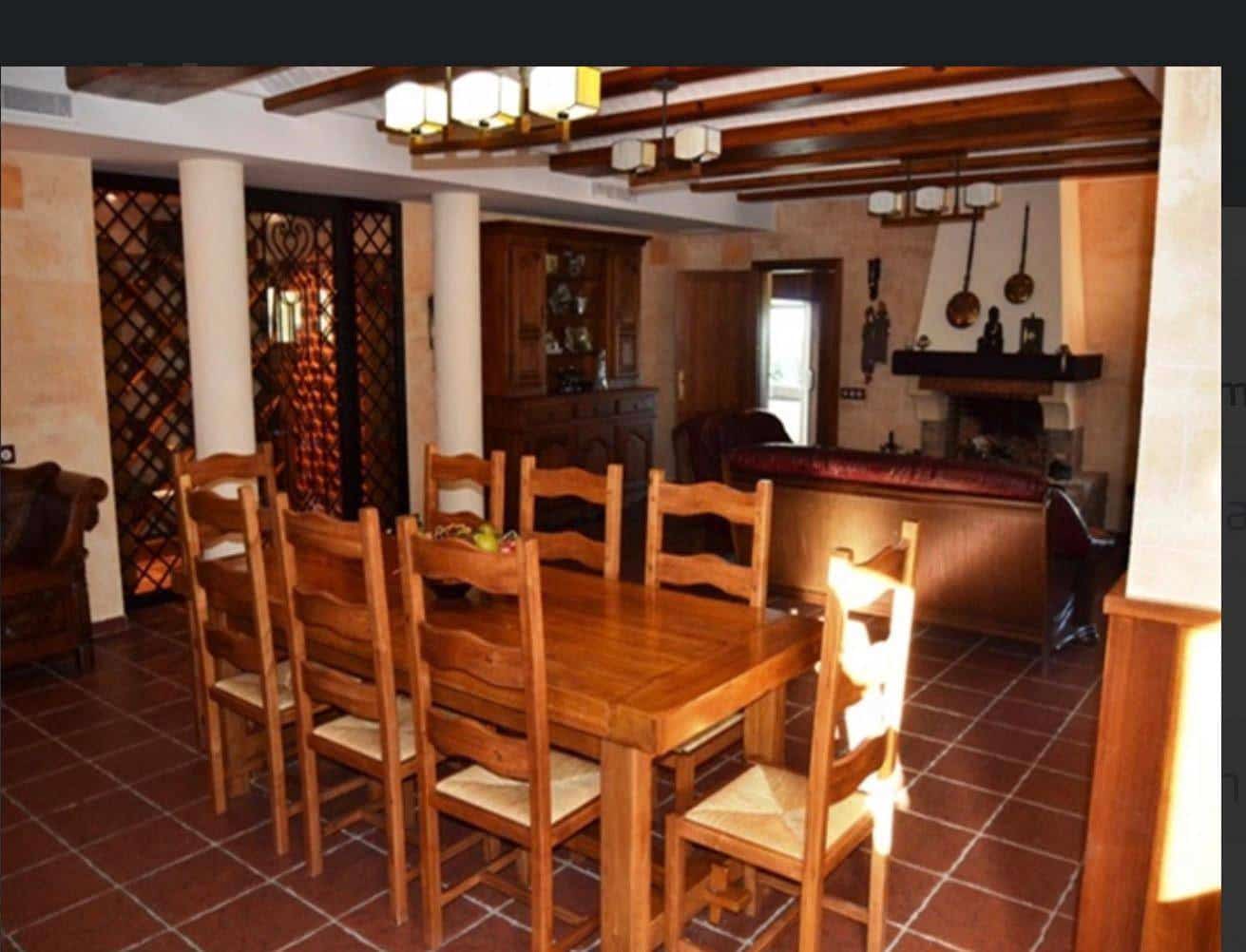 5 bedroom Villa for sale in Denia - € 1,900,000 (Ref: 9251819)