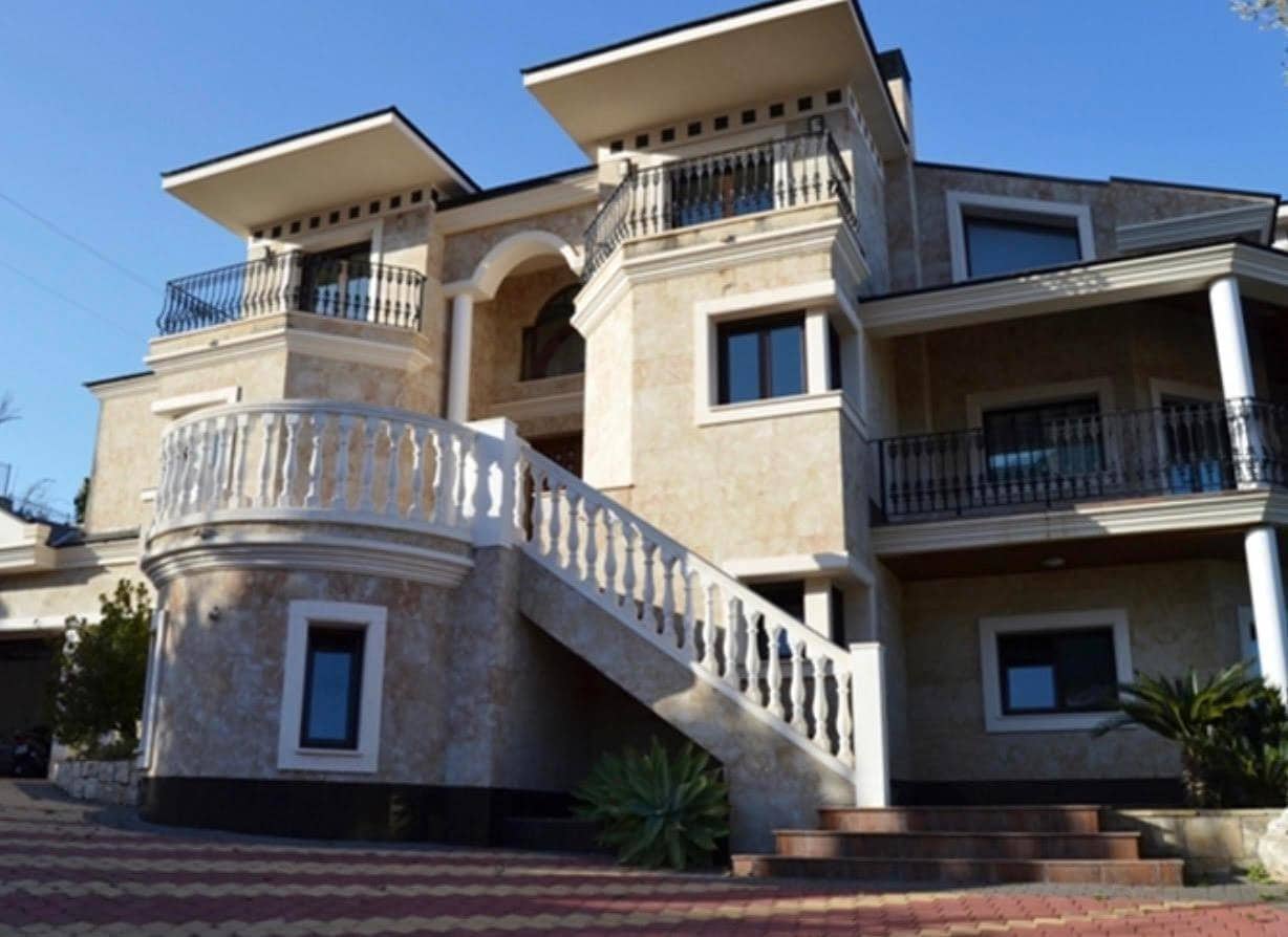 5 bedroom Villa for sale in Denia - € 1,900,000 (Ref: 9251819)