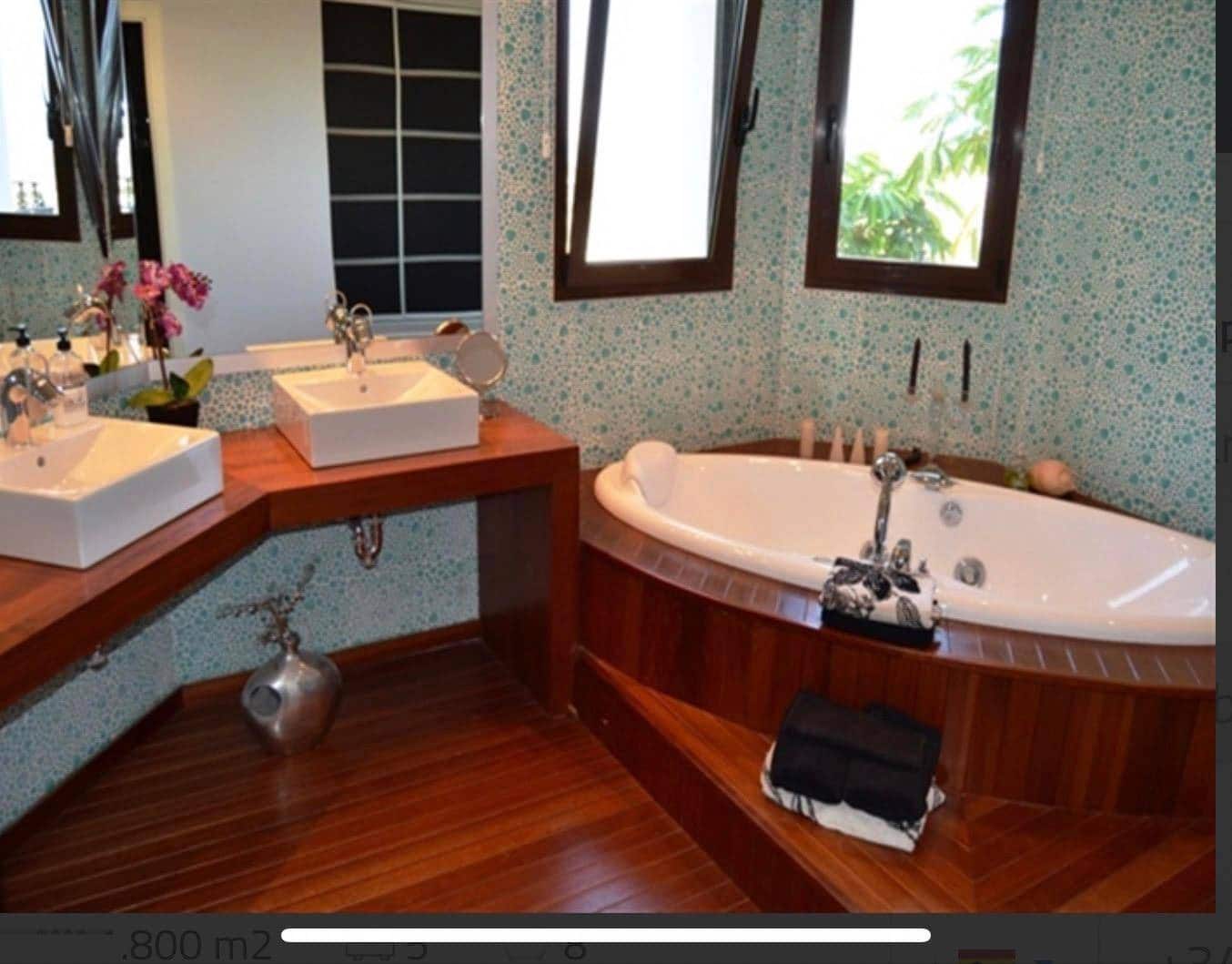 5 bedroom Villa for sale in Denia - € 1,900,000 (Ref: 9251819)