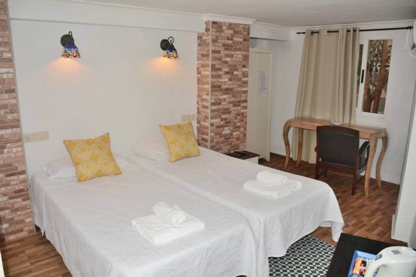 9 soveværelse Hotel til salg i Calpe / Calp - € 750.000 (Ref: 9251827)