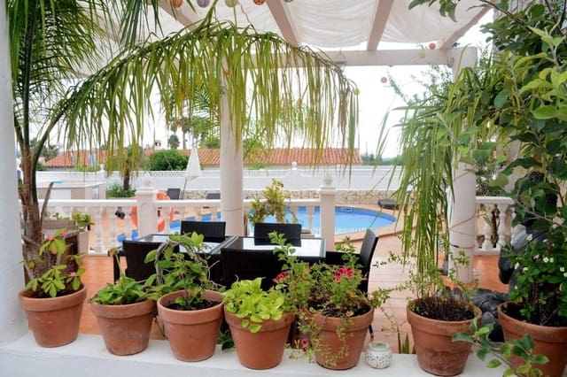 9 soveværelse Hotel til salg i Calpe / Calp - € 750.000 (Ref: 9251827)