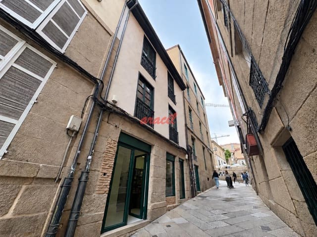 Dom na sprzedaż w Miasto Ourense - 155 000 € (Ref: 10141630)