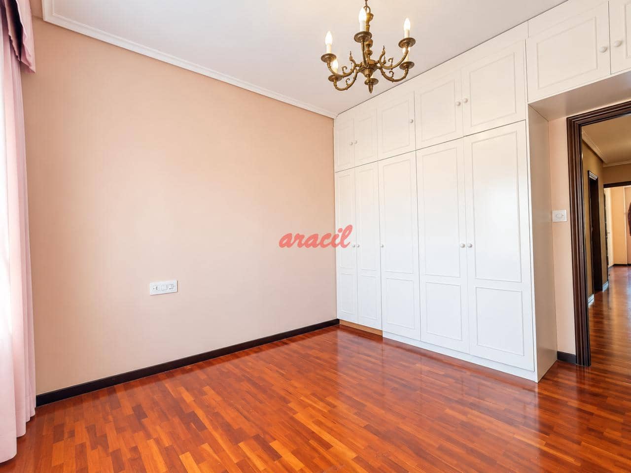 4 bedroom Flat for sale in Ourense city - € 315,000 (Ref: 10186356)