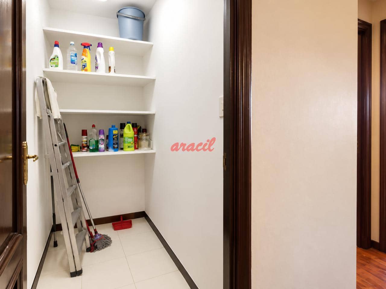 4 bedroom Flat for sale in Ourense city - € 315,000 (Ref: 10186356)